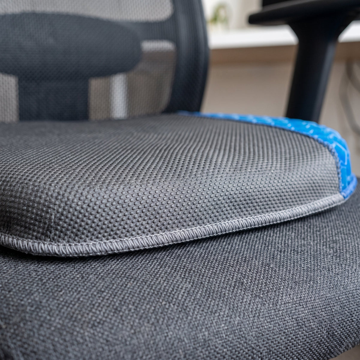 Base antidérapante de l'assise SEDORA sur une chaise